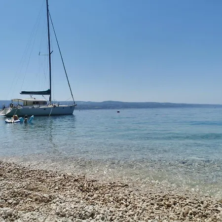 Miro Opacak Konukevi Omiš